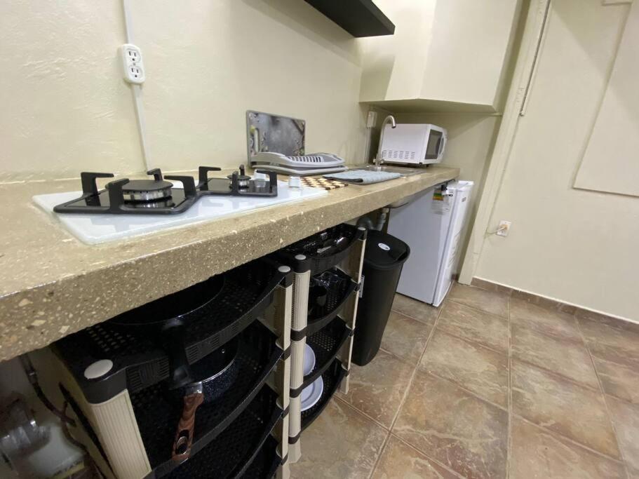 Cozy Studio Apartment Minutes From The Beach Willemstad Eksteriør bilde